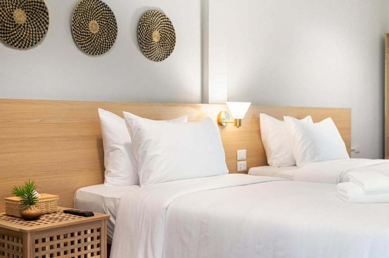 Hotel Wizpark Ratchada Банкок Екстериор снимка